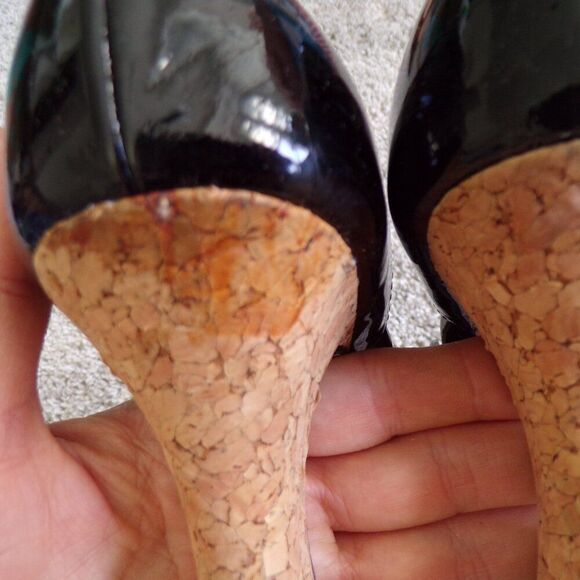 Anyi Lu Italian black patent leather pumps 37.5 - Picture 7 of 11